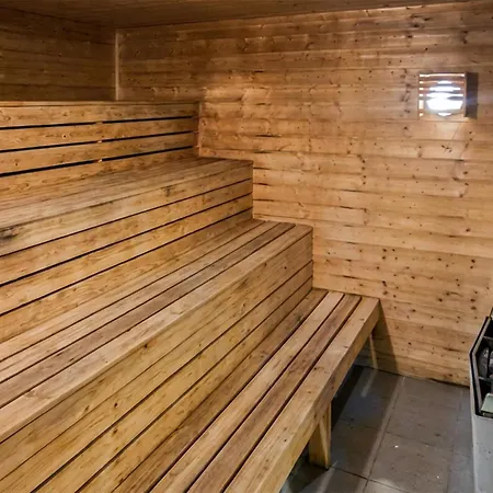 Cozy In With Sauna